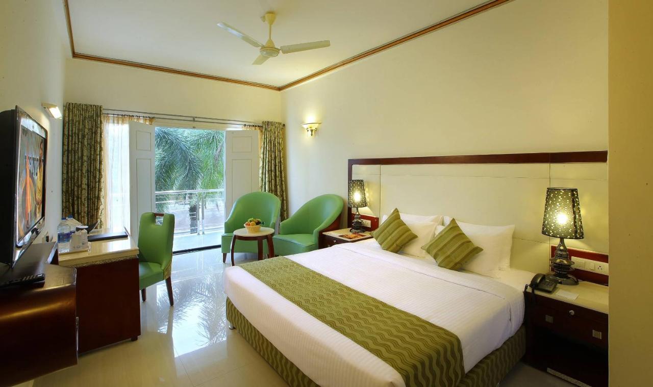 Hotel Port Palace Kovalam Luaran gambar
