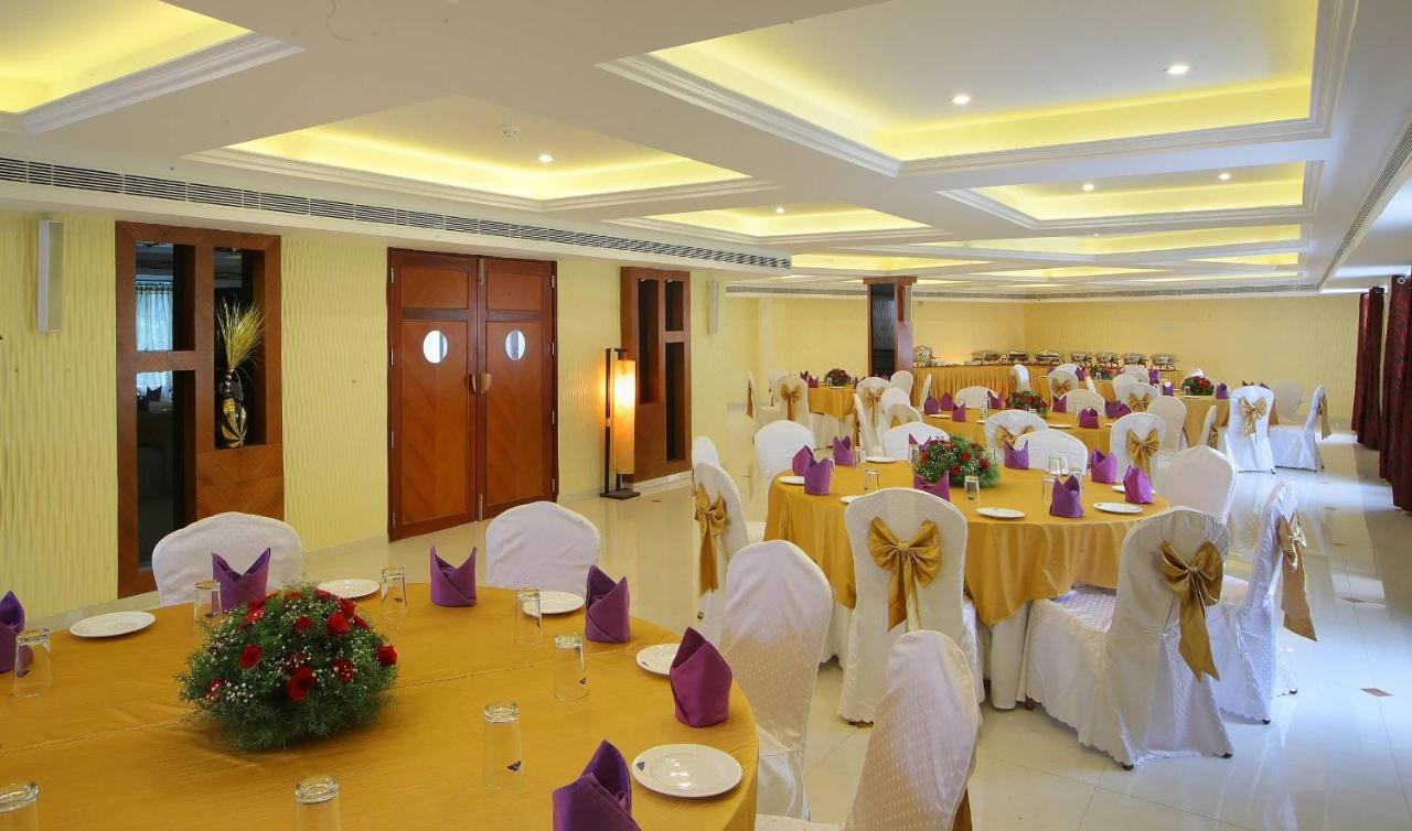 Hotel Port Palace Kovalam Luaran gambar