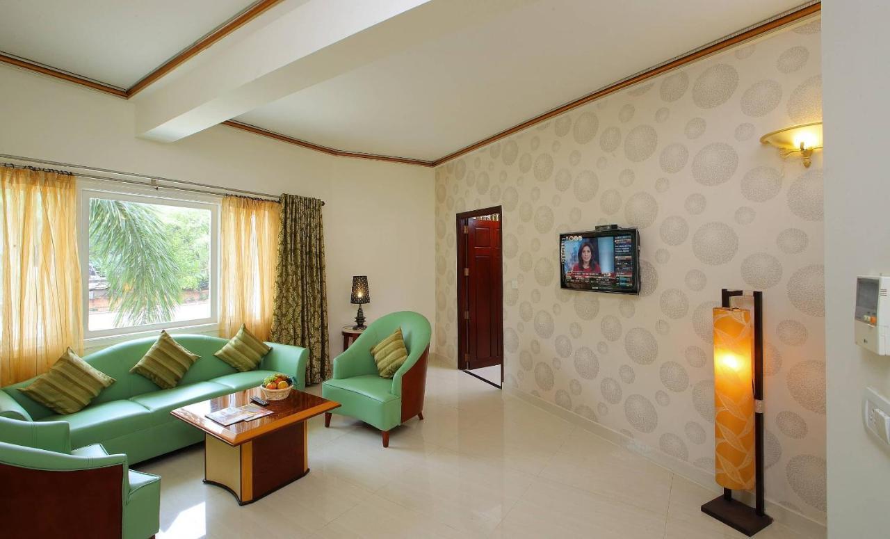 Hotel Port Palace Kovalam Luaran gambar